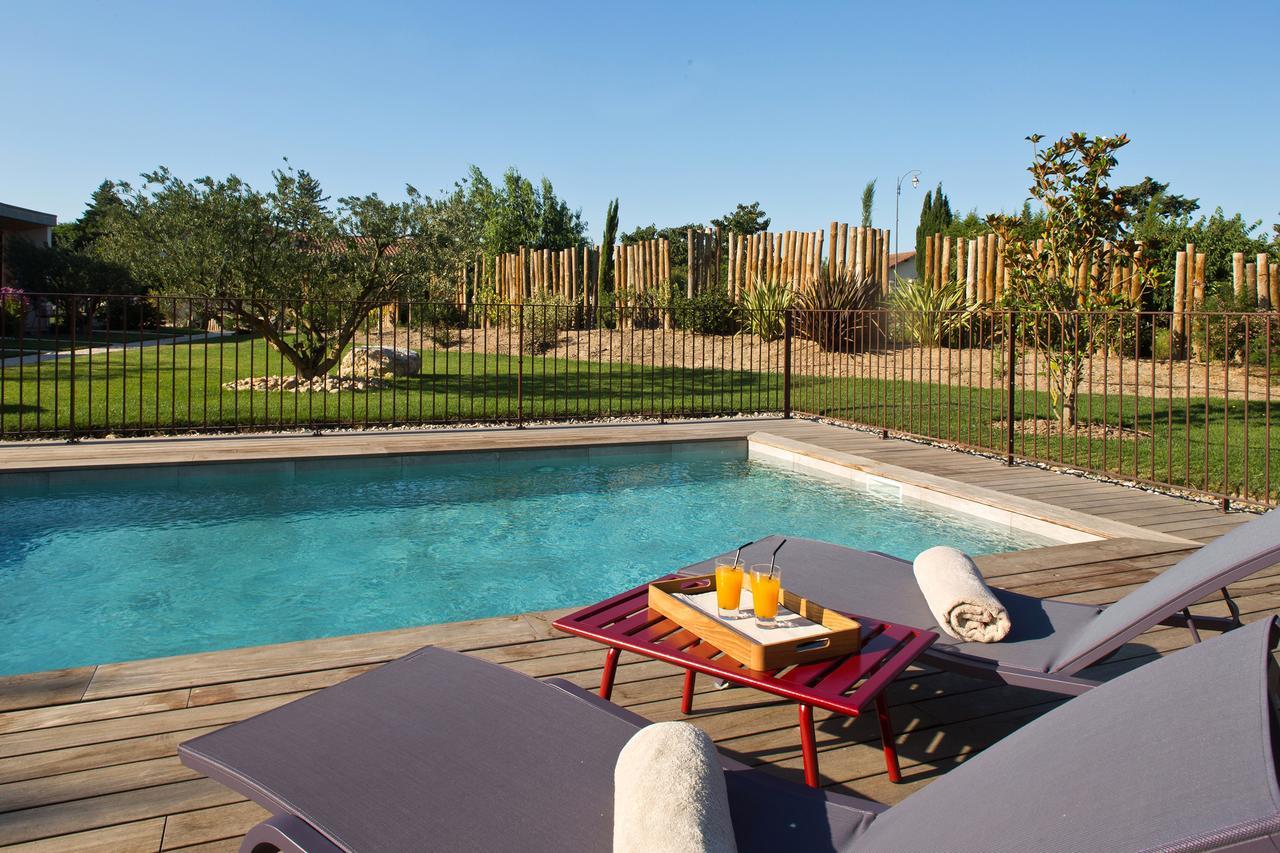 Maison D'Hotes Le Pre Gourmand - Adults Only Eyragues Exterior foto