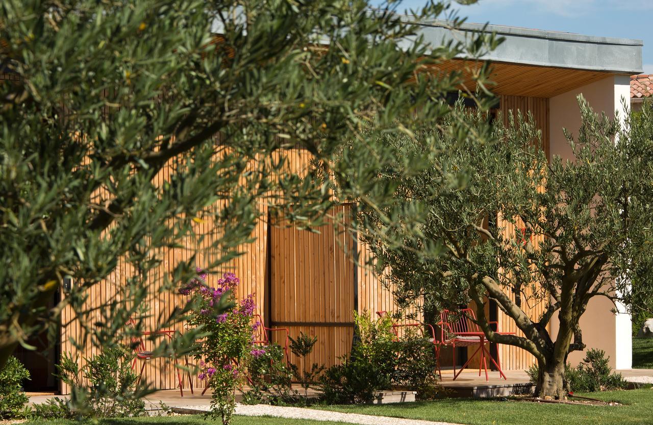 Maison D'Hotes Le Pre Gourmand - Adults Only Eyragues Exterior foto